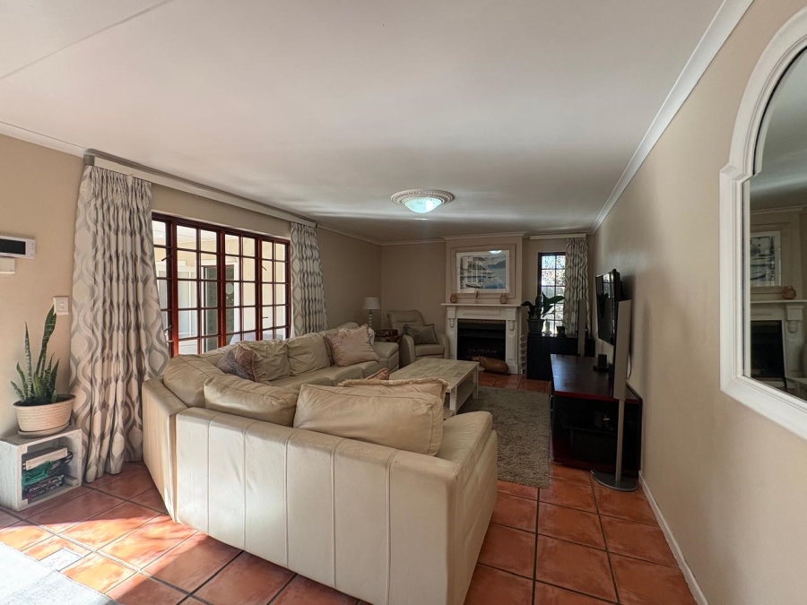 4 Bedroom Property for Sale in Parklands Western Cape